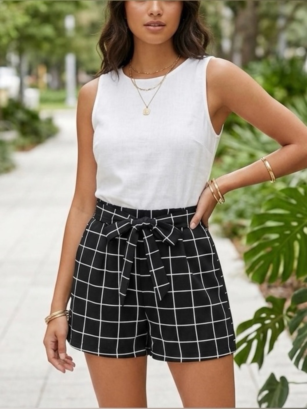 ‎Shein tie high waisted shorts